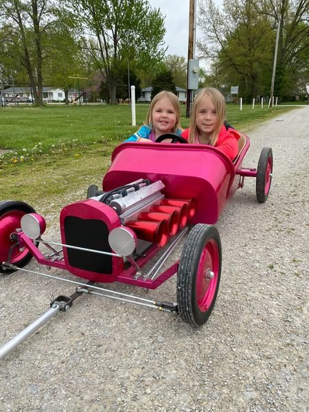 Cruisin ladies.jpg