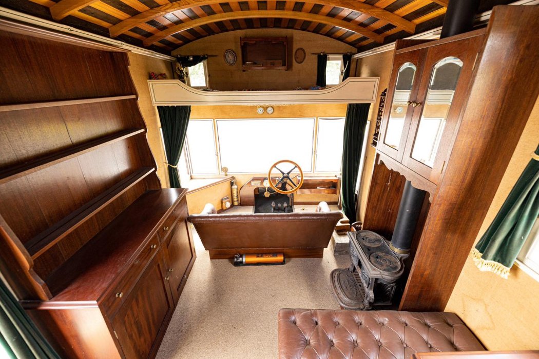 Motor home2.jpg