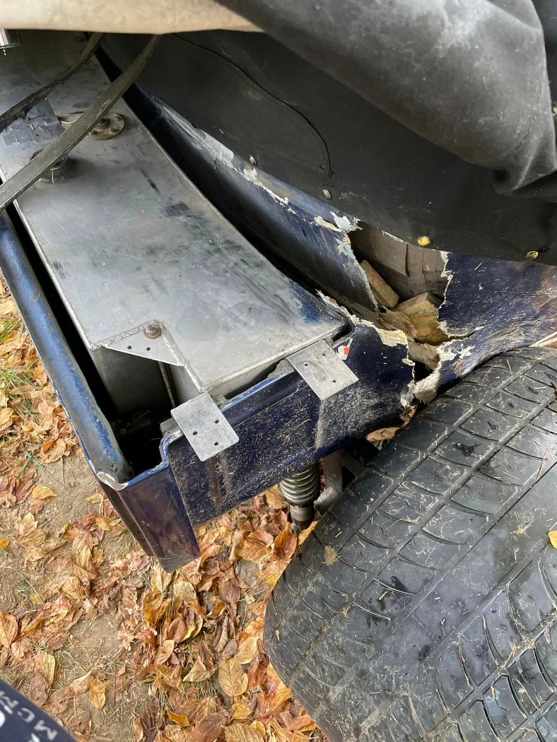 Dennis crash9.jpg