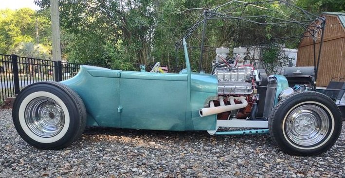 Roadster.jpg