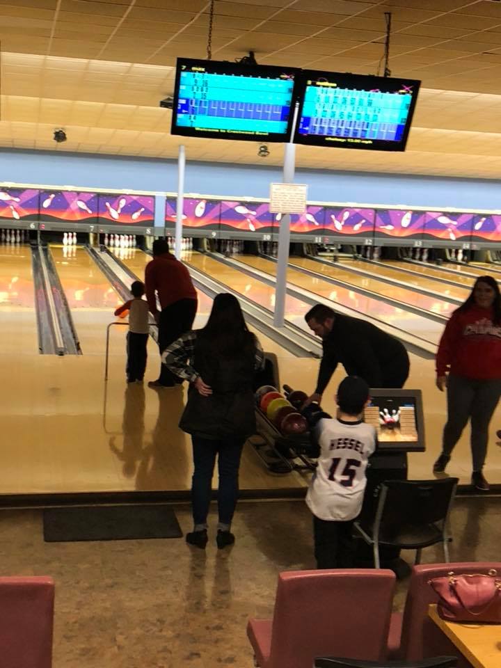 Bowling2.jpg
