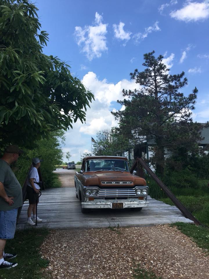 33499932_1893287387362467_2062590685931896832_n.jpg