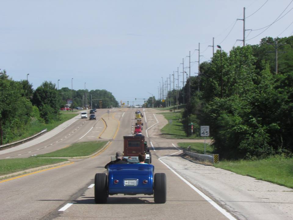 Cruisin2.jpg